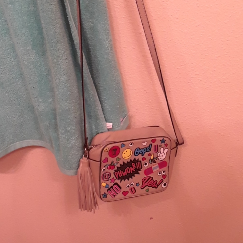 Handbag - Picture 3 of 3